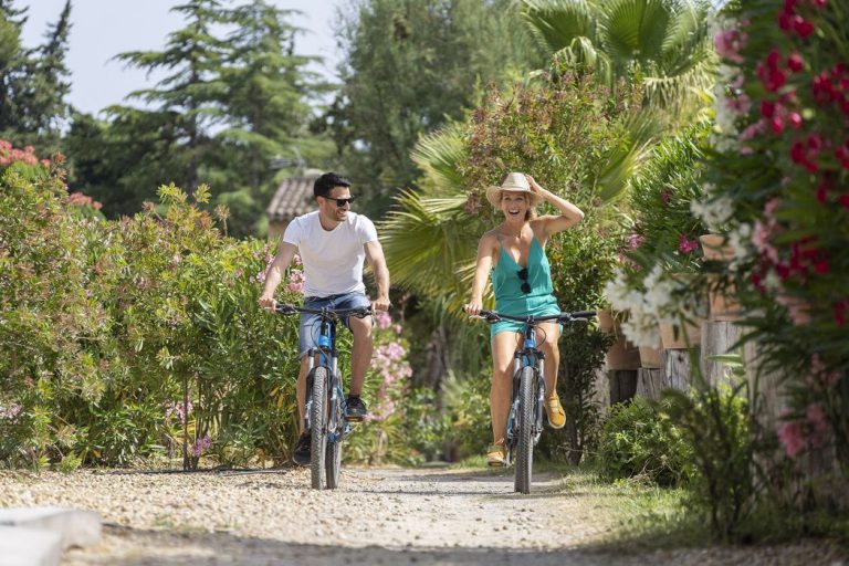 Camping Sandaya Riviera d Azur fietsverhuur 768x512