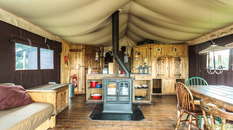 Boerencamping La Ferme de Penquelen Huella luxe safaritent 768x429
