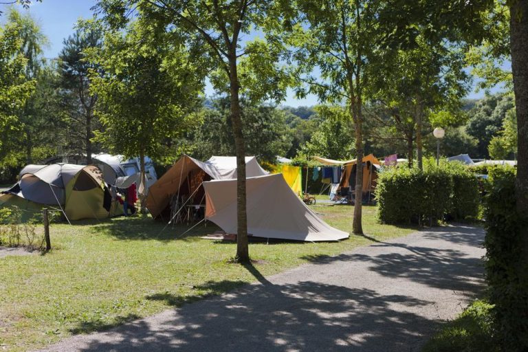 Camping Beauregard Jura staanplaats 768x512