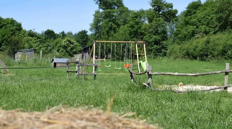Boerencamping La Ferme de la Folivraie speeltuin 768x429