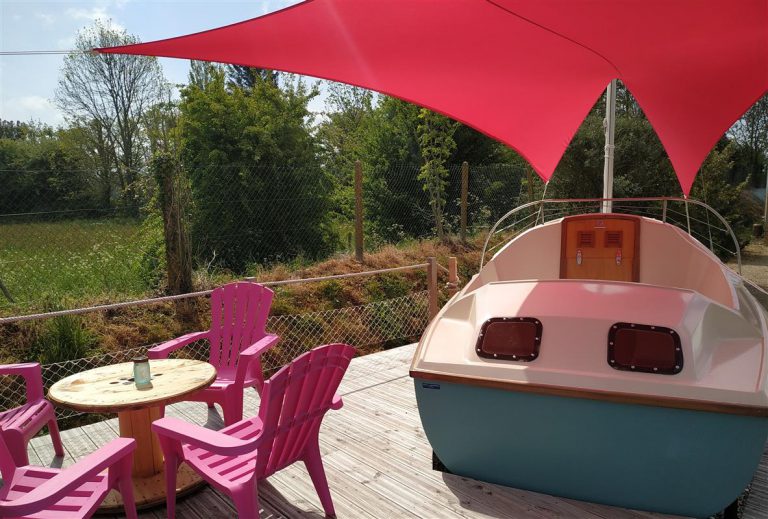 Camping L Aiguille Creuse boot chalet 768x519