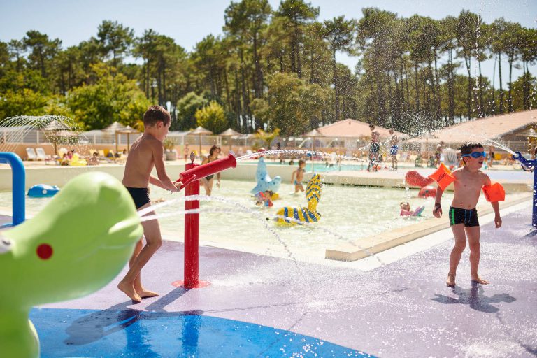 Frankrijk SeignosselePenon Camping Sunelia les Oyats ExtraLarge 768x512