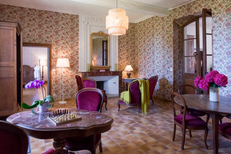 AL MA1 Bousquetou kleine lounge1 768x512