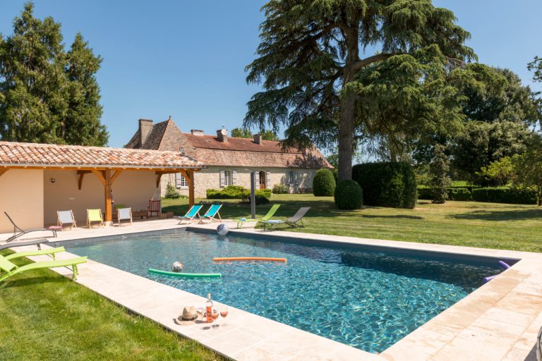 AL MA1 Bousquetou zwembad a large1 768x512