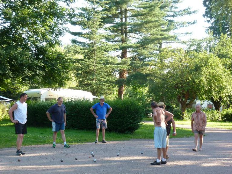 000001834981 768x576