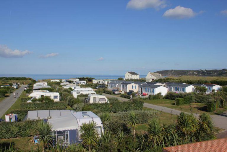 000003722141 768x513