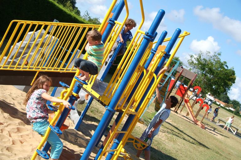 000004885171 768x512