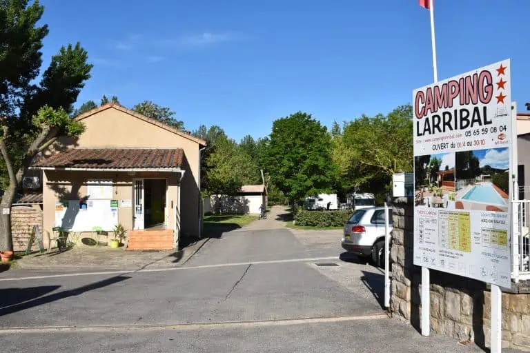 00000583565 1 scaled 768x512