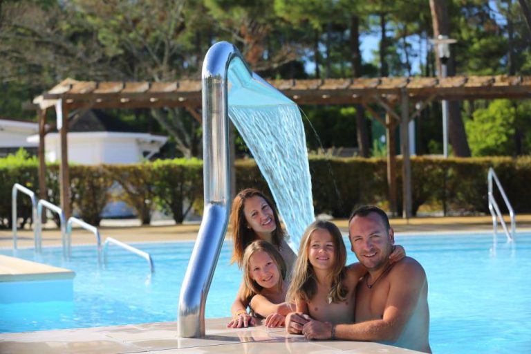 000008375531 768x512