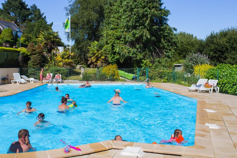 000008756351 768x512