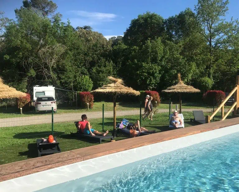 00000907558 1 768x617