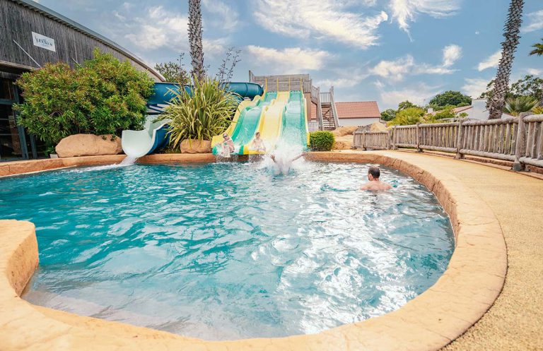 000009719411 768x497