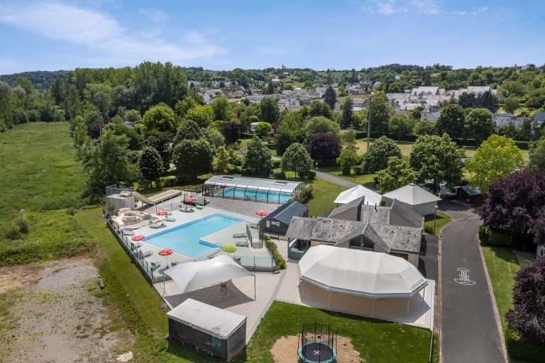 000010028491 768x512