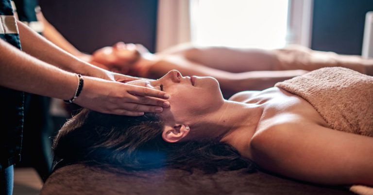 000010479271 768x402