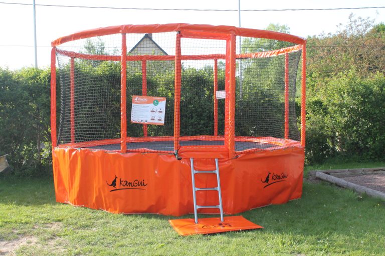 000005504271 768x512