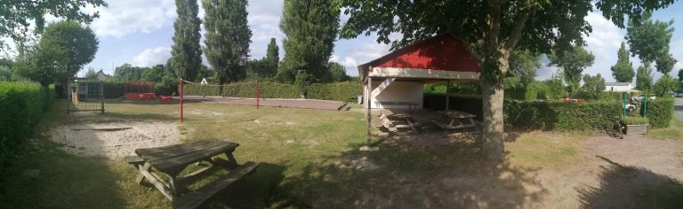 000007372471 768x236