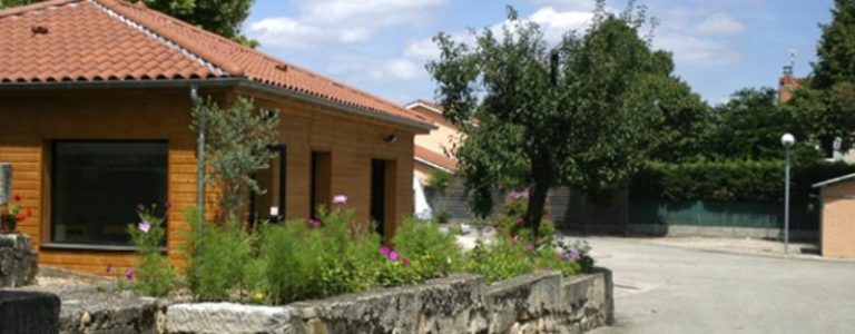 000002225231 768x300