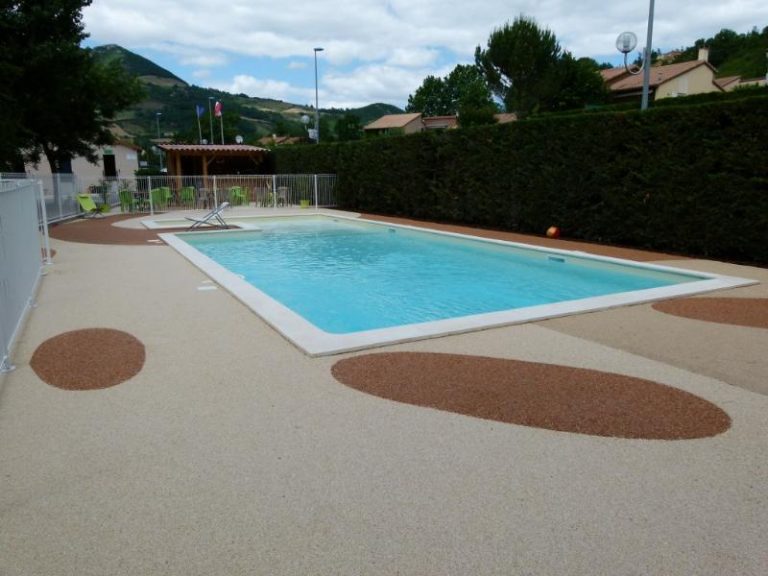 000002277761 768x576