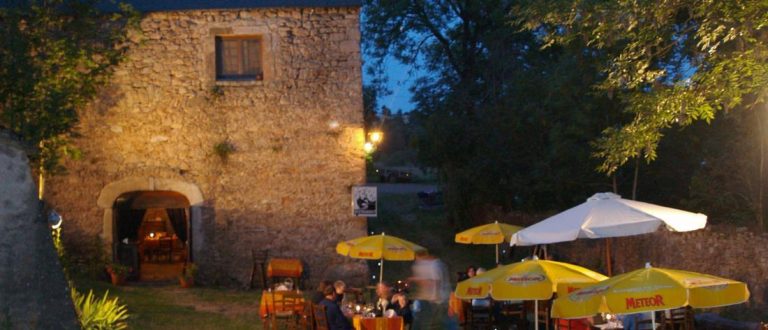 000004406451 768x330