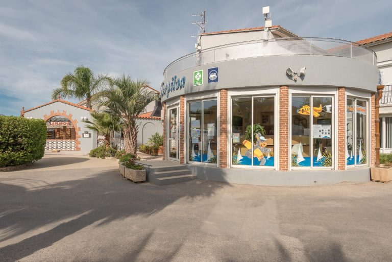 000007540781 768x513