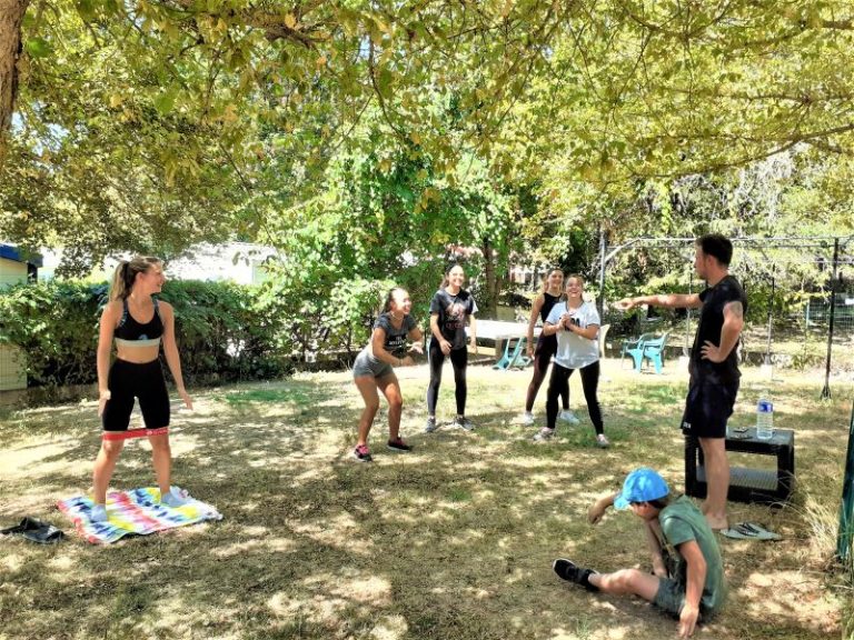 000009075831 768x576