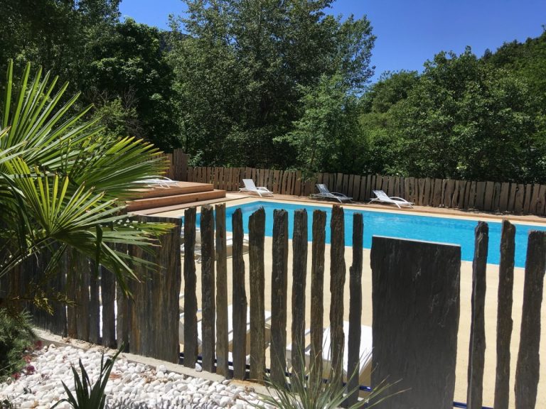 000009739261 768x576